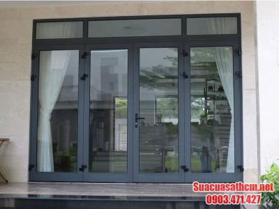 Cửa nhà nên rộng bao nhiêu?