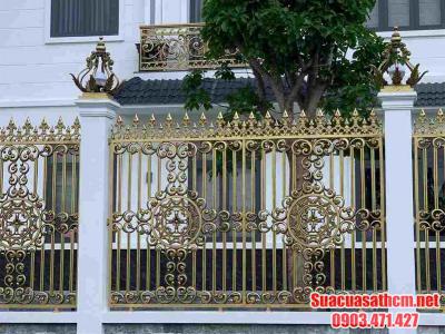 Tại sao nên chọn hàng rào sắt nghệ thuật?