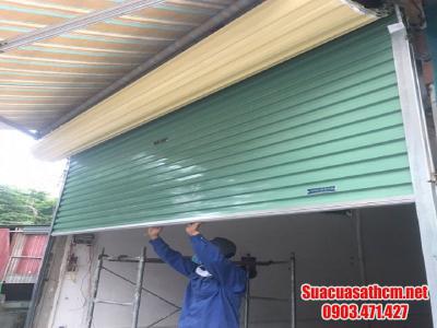 Cửa cuốn không mở được