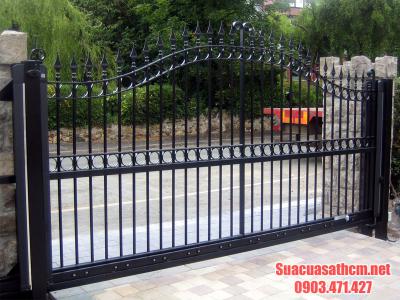 Cửa sắt lùa treo