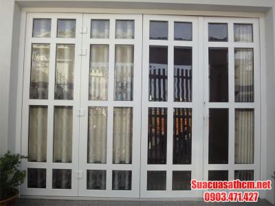 Mẫu cửa chính đẹp