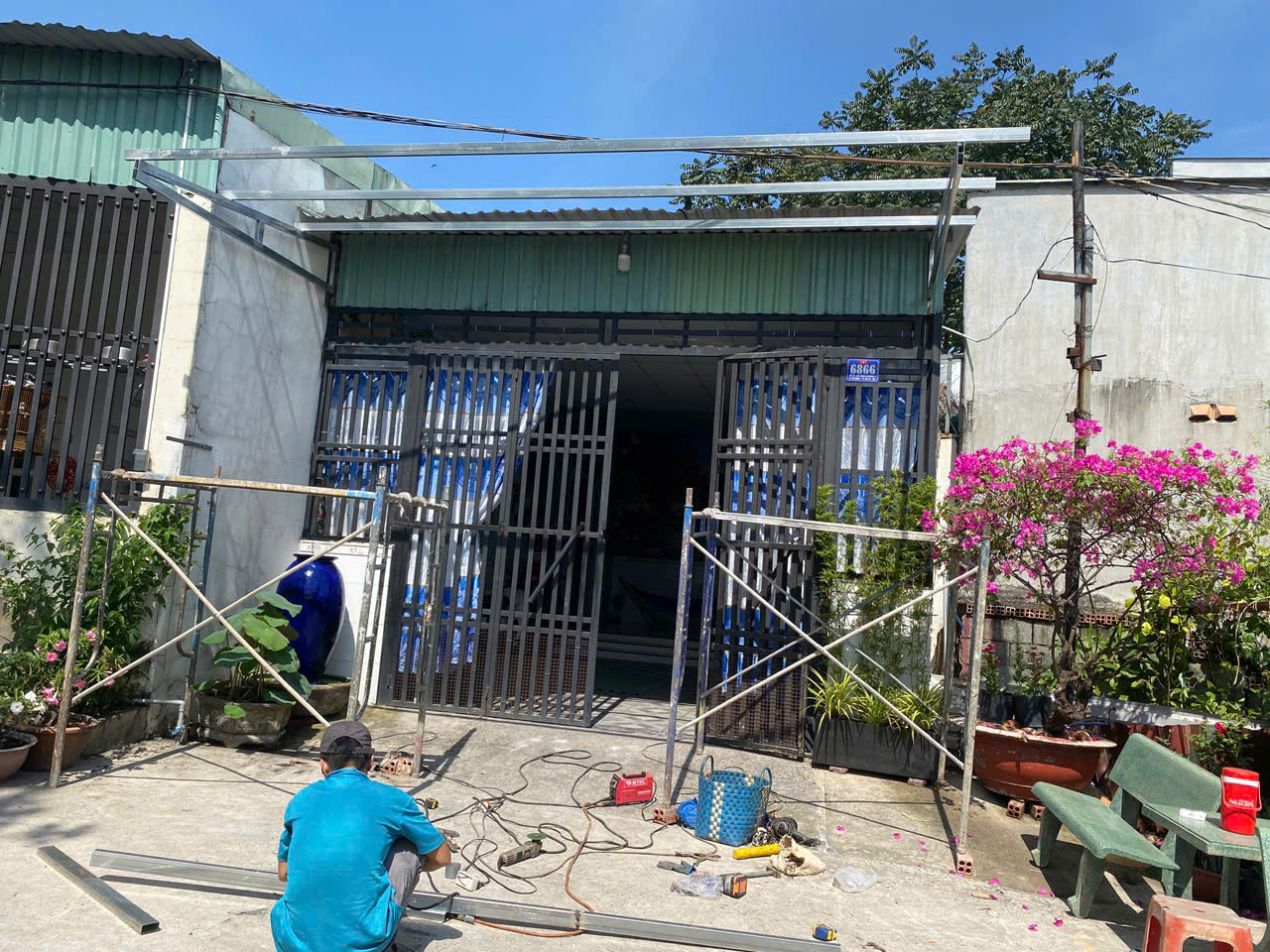 Thợ Hàn Sắt Tại Nhà