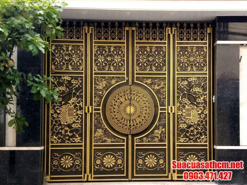 su khac nhau giua nhom duc va sat nghe thuat